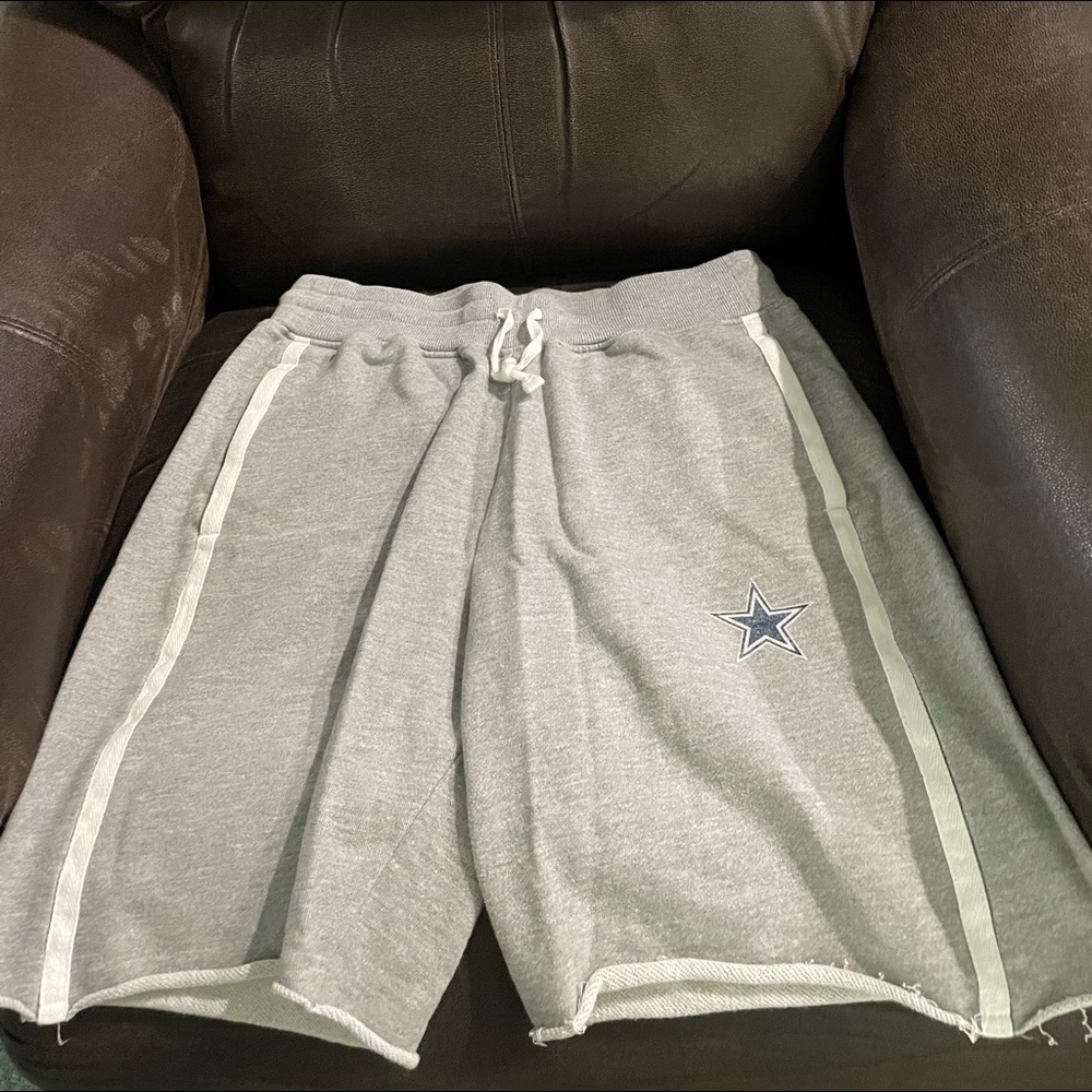 Dallas Cowboys grey athletic shorts